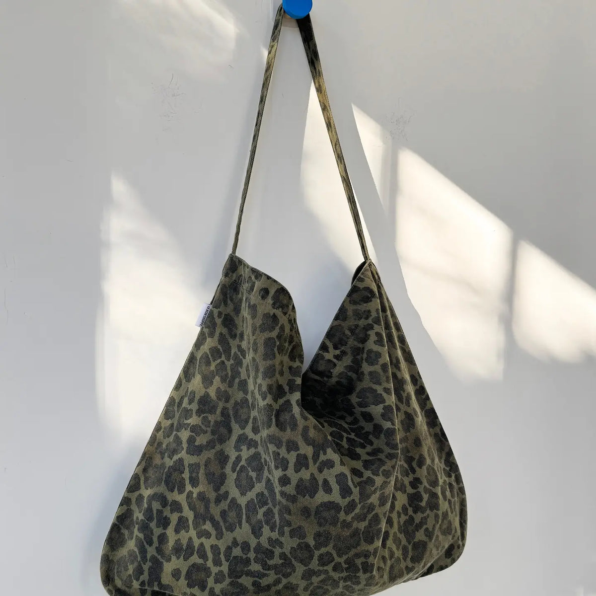 Le Bon Shoppe - Happy Carry Bag